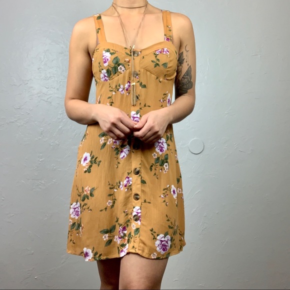 American Eagle Outfitters Dresses & Skirts - American Eagle mustard Floral dress sz Sm